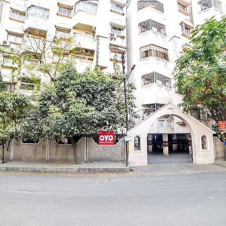 Oyo 674 Apartment Hotel Manar Luxury Suites Hyderabad Bagian luar foto